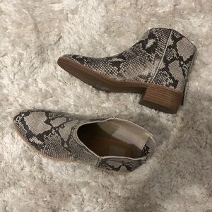 *new* Dolce Vita Snake Skin Booties